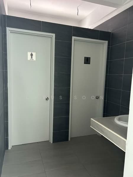 Terrace Factory for Rent in Batu Caves (Selangor) - Cyrus Soon - Bathroom - PropertyGuru.com.my