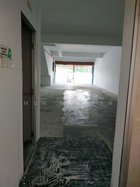 Shop for Rent in Petaling Jaya (Selangor) - Mun Wai Yan - Entrance - PropertyGuru.com.my
