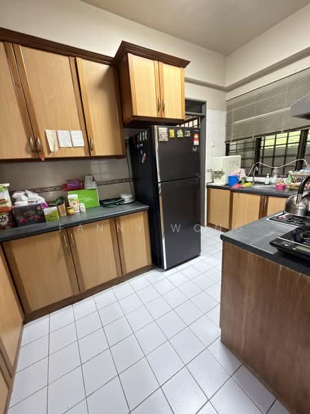 Condominium for Sale at Twin Towers - Fanny Wong - PropertyGuru.com.my