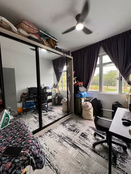 Pangsapuri untuk Dijual di Camellia Residence - C.T Chong - Bedroom - PropertyGuru.com.my