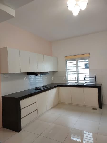 Rumah Teres 2 Tingkat untuk Disewa di Dengkil (Selangor) - GRACE SUM - Kitchen - PropertyGuru.com.my