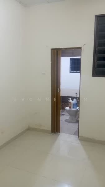 Rumah Teres 2 Tingkat untuk Dijual di Kajang (Selangor) - Evonne Gan - Bathroom - PropertyGuru.com.my
