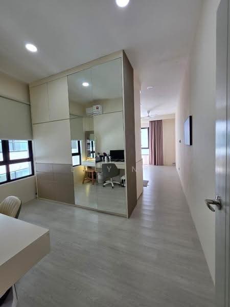 Kediaman Servis untuk Dijual di Gem Suites - Lily Ng - PropertyGuru.com.my