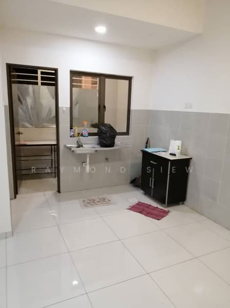 Service Residence for Sale at Suria Putra - Raymond Siew - Kitchen - PropertyGuru.com.my