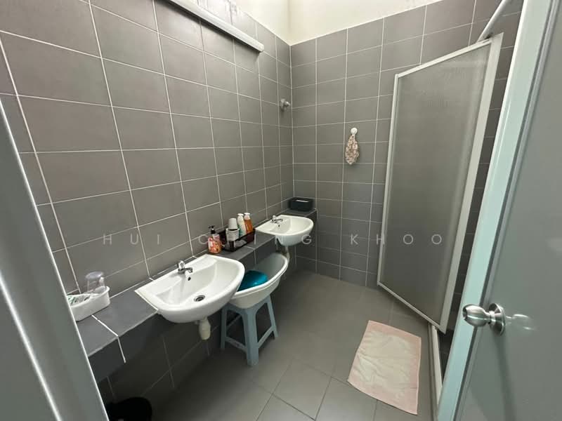 2-storey Terraced House for Sale in Setia Alam (Selangor) - Hui Ching Khoo - Bathroom - PropertyGuru.com.my