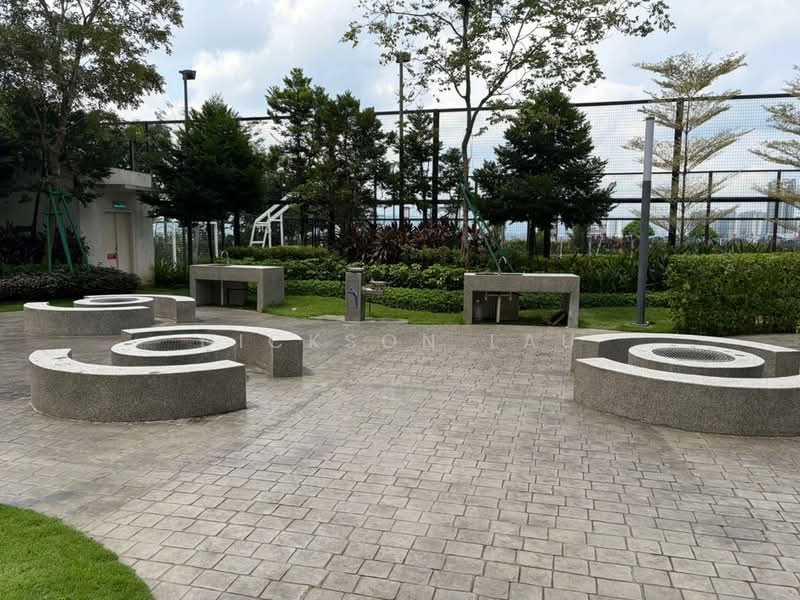 Servis Apartment untuk Disewa di Aradia Residence @ Lake City KL North - Dickson Lau - Garden - PropertyGuru.com.my
