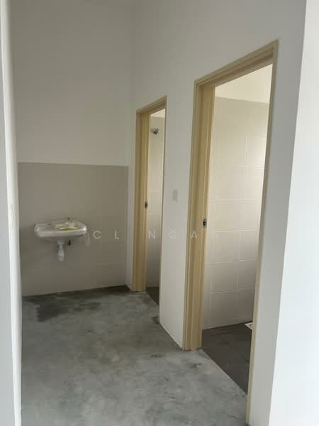 Kedai untuk Disewa di Kajang East (Semenyih) - CL Ngan - Bathroom - PropertyGuru.com.my
