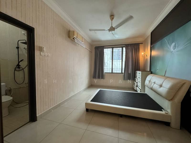 Semi-Detached House for Sale in Taman Impian Emas (Skudai) - Shirley Pang - Bedroom - PropertyGuru.com.my