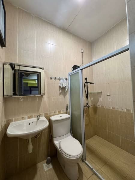 Semi-Detached House for Sale in Taman Impian Emas (Skudai) - Shirley Pang - Bathroom - PropertyGuru.com.my