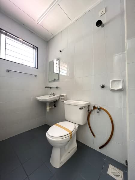 Terraced House for Sale in Bandar Botanic (Klang) - Tony Ngan - Bathroom - PropertyGuru.com.my