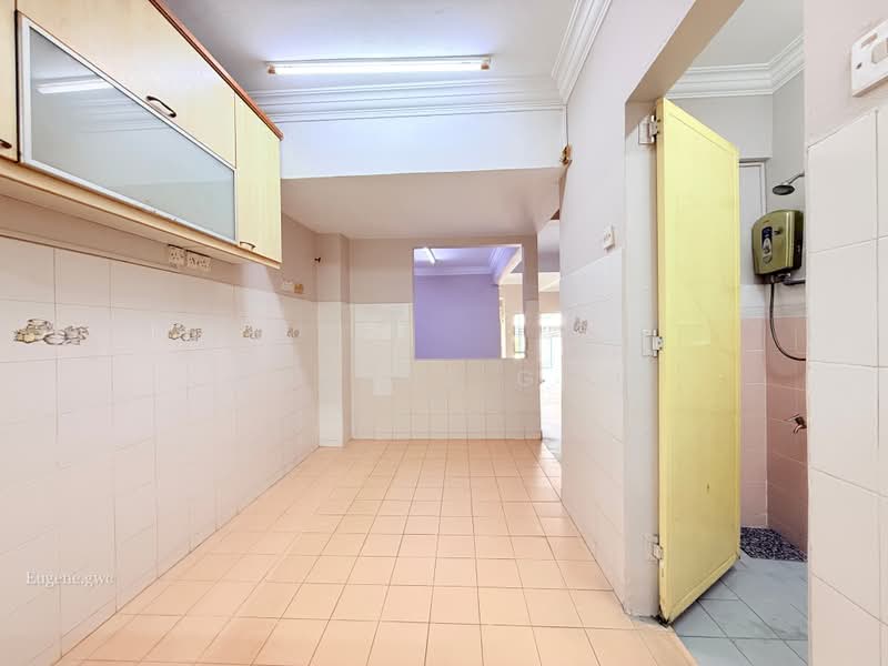 Rumah Teres 2 Tingkat untuk Dijual di Bandar Country Homes (Rawang) - Eugene Goh - Kitchen - PropertyGuru.com.my