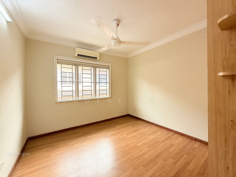 Rumah Teres 2 Tingkat untuk Dijual di Bandar Country Homes (Rawang) - Eugene Goh - 2nd Room - PropertyGuru.com.my
