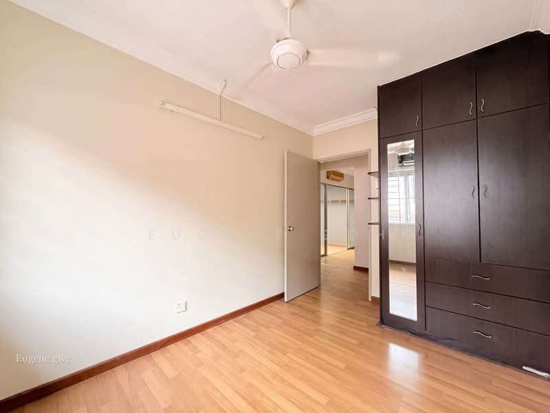 Rumah Teres 2 Tingkat untuk Dijual di Bandar Country Homes (Rawang) - Eugene Goh - 3rd Bedroom - PropertyGuru.com.my