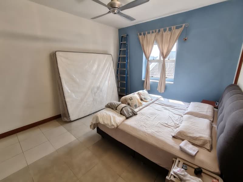 3-storey Terraced House for Sale in Sungai Ara (Penang) - Jun Ooi - Bedroom - PropertyGuru.com.my