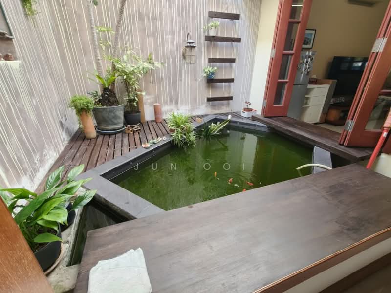 3-storey Terraced House for Sale in Sungai Ara (Penang) - Jun Ooi - Garden - PropertyGuru.com.my