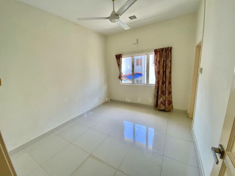 Rumah Teres 2 Tingkat untuk Dijual di D'Kayangan (Shah Alam) - Azian Nasa - PropertyGuru.com.my