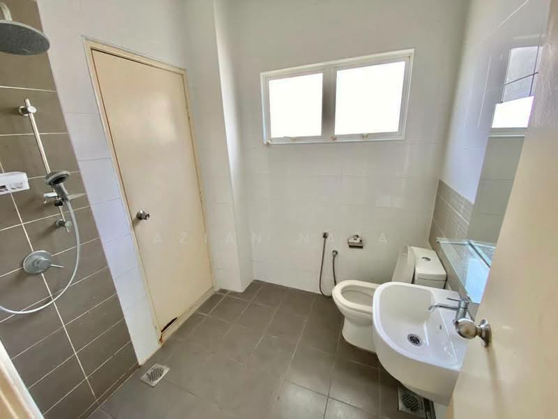 Rumah Teres 2 Tingkat untuk Dijual di D'Kayangan (Shah Alam) - Azian Nasa - PropertyGuru.com.my