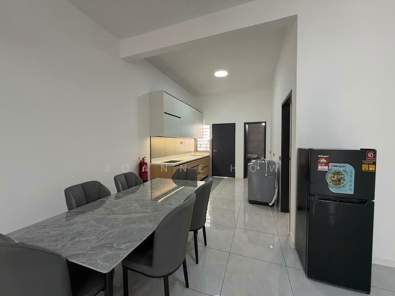 Rumah Teres 2 Tingkat untuk Disewa di Bukit Beruang (Bukit Baru) - Joanne How - Kitchen - PropertyGuru.com.my