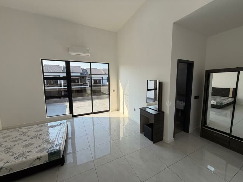 Rumah Teres 2 Tingkat untuk Disewa di Bukit Beruang (Bukit Baru) - Joanne How - Bedroom - PropertyGuru.com.my