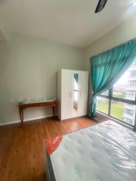 Servis Apartment untuk Disewa di Utropolis Suites 1 - Josephine Chou - Bedroom - PropertyGuru.com.my