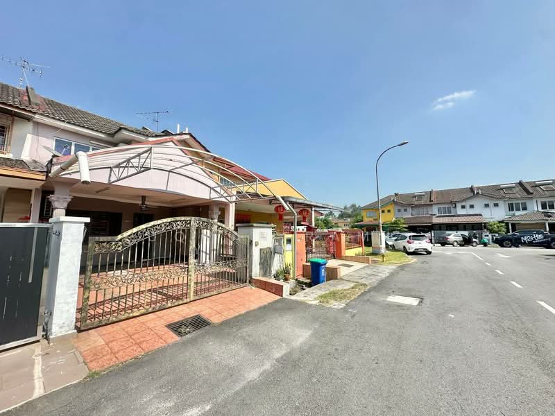 Rumah Teres untuk Dijual di TAMAN PUCHONG UTAMA (Puchong) - Luqman Ramli - Exterior - PropertyGuru.com.my