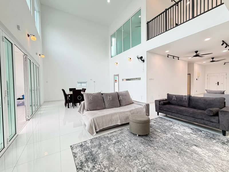 Bungalow for Sale in Kajang (Selangor) - Syukor Hartanah - Living Room - PropertyGuru.com.my