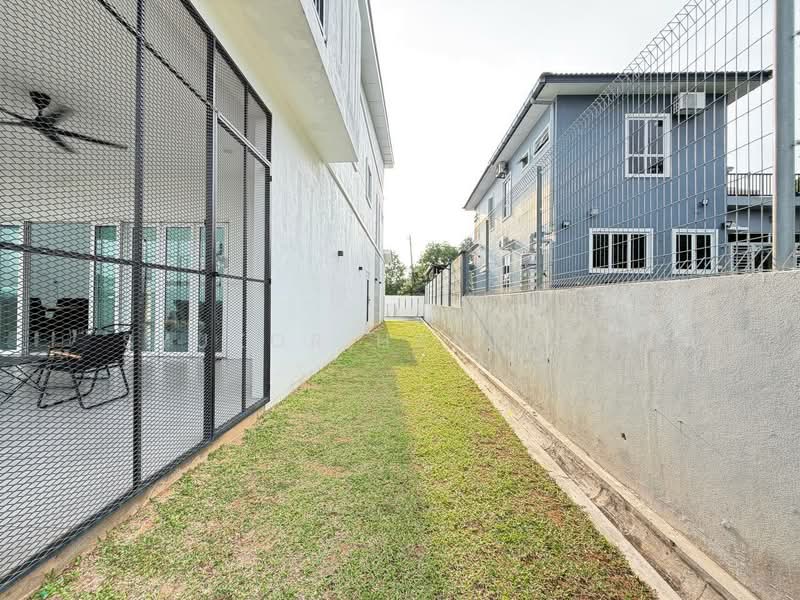 Bungalow for Sale in Kajang (Selangor) - Syukor Hartanah - Exterior - PropertyGuru.com.my