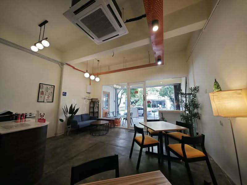 Shop for Rent in Seksyen 13 (Shah Alam) - Noorlinda Ibrahim - Living Room - PropertyGuru.com.my