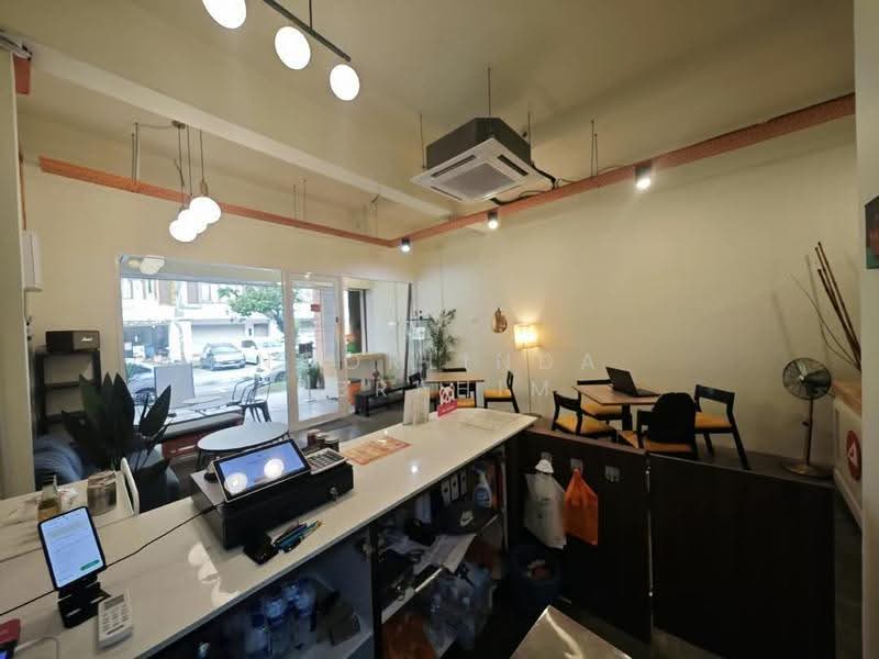 Shop for Rent in Seksyen 13 (Shah Alam) - Noorlinda Ibrahim - Interior - PropertyGuru.com.my