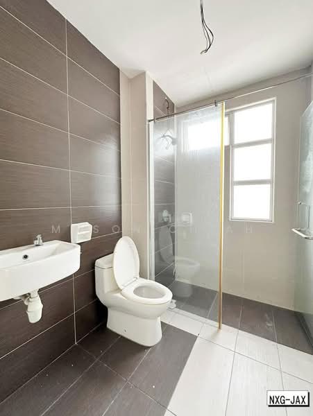 Rumah Kluster untuk Dijual di Canary Garden (Klang) - Mason Chiah - Bathroom - PropertyGuru.com.my