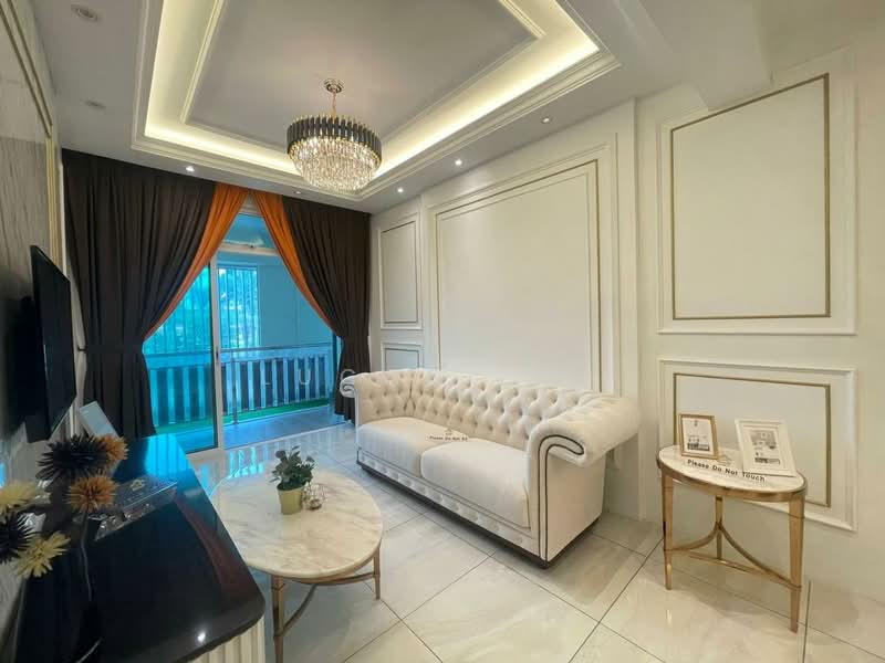 Service Residence for Sale at D'Secret Garden 2 (Pangsapuri Kempas Indah 2) - Lucas Loh - Living Room - PropertyGuru.com.my