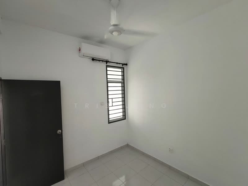 Rumah Teres 2 Tingkat untuk Disewa di Taman Scientex Rawang (Rawang) - Tris Jong - Interior - PropertyGuru.com.my