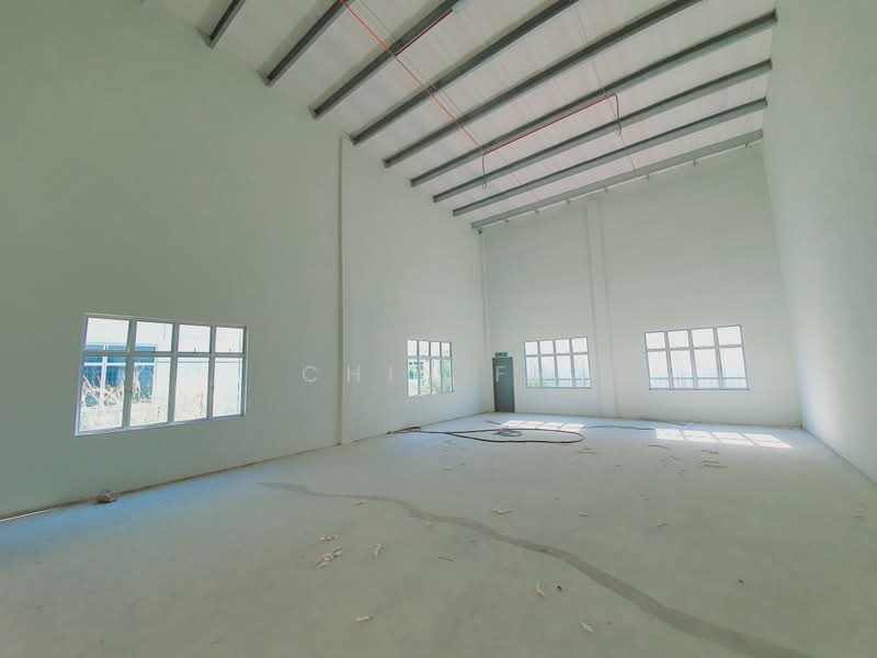 Kilang untuk Dijual di Taman Tasik Utama (Bukit Katil) - CHIN FN - Interior - PropertyGuru.com.my