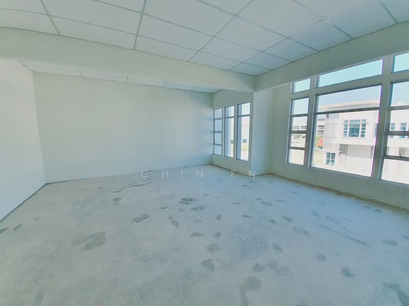 Kilang untuk Dijual di Taman Tasik Utama (Bukit Katil) - CHIN FN - Interior - PropertyGuru.com.my