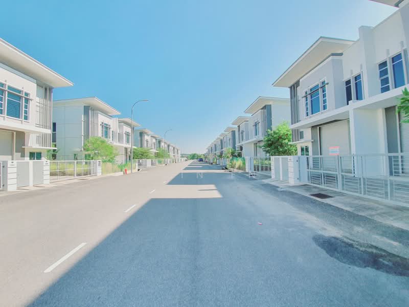 Kilang untuk Dijual di Taman Tasik Utama (Bukit Katil) - CHIN FN - Exterior - PropertyGuru.com.my