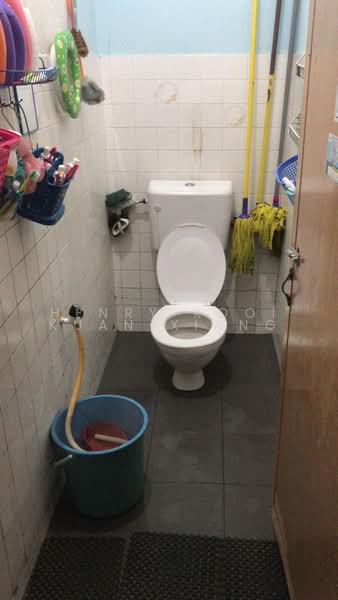 Rumah Teres 1-Tingkat untuk Dijual di Ampang (Selangor) - Henry Kooi Kuan Xiang - Bathroom - PropertyGuru.com.my