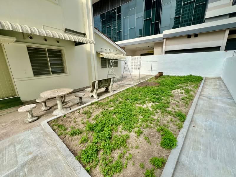 Rumah Berkembar untuk Dijual di George Town (Penang) - V. Goh - Exterior - PropertyGuru.com.my