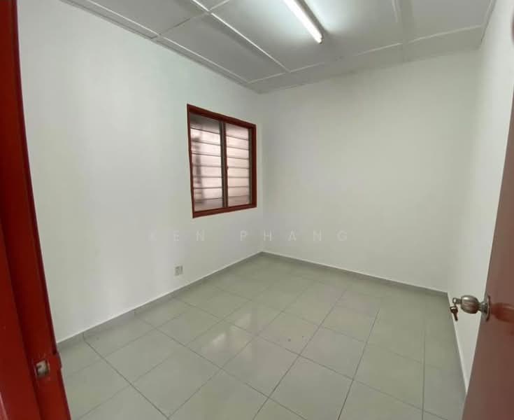 Flat for Rent at Pangsapuri Nusa Kurnia - Ken Phang - Interior - PropertyGuru.com.my