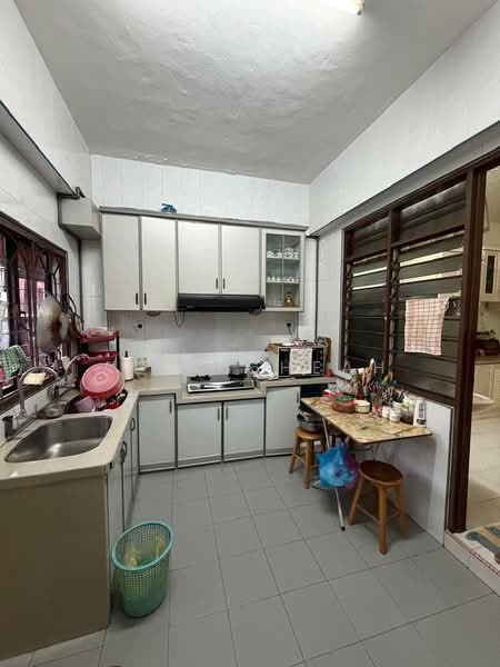 Rumah Teres untuk Dijual di Island Glades (Jelutong) - Alex Cheah - Kitchen - PropertyGuru.com.my