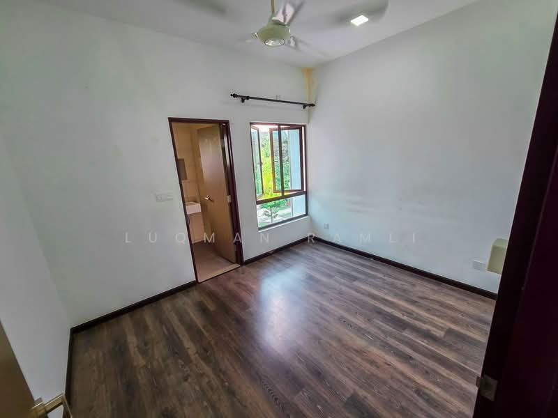 2-storey Terraced House for Sale in Serene Heights (Semenyih) - Luqman Ramli - Bedroom - PropertyGuru.com.my