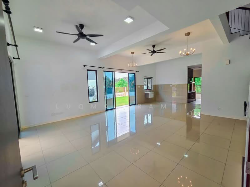 2-storey Terraced House for Sale in Serene Heights (Semenyih) - Luqman Ramli - Living Room - PropertyGuru.com.my
