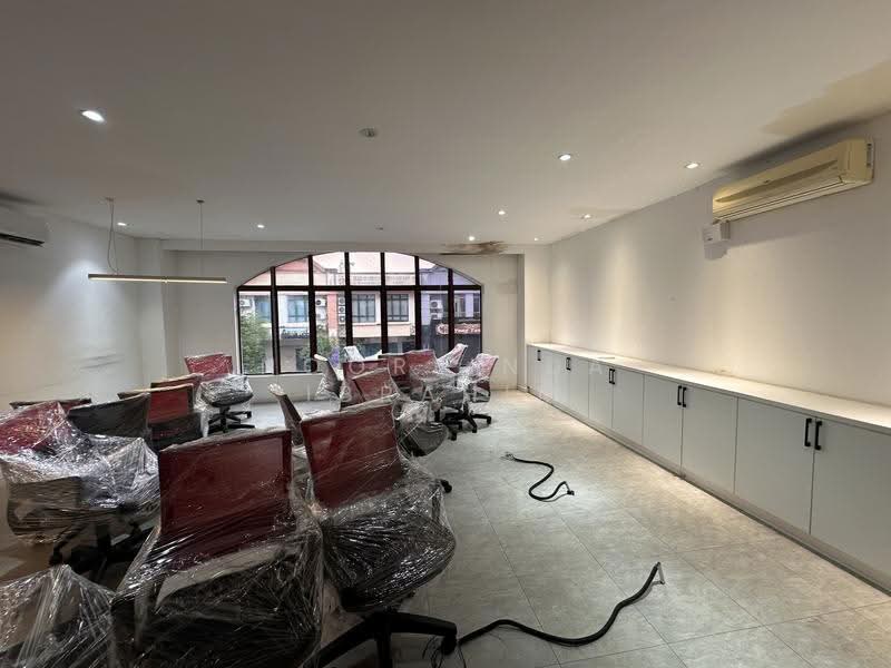 Kedai untuk Disewa di Seksyen 13 (Shah Alam) - Noorlinda Ibrahim - Interior - PropertyGuru.com.my