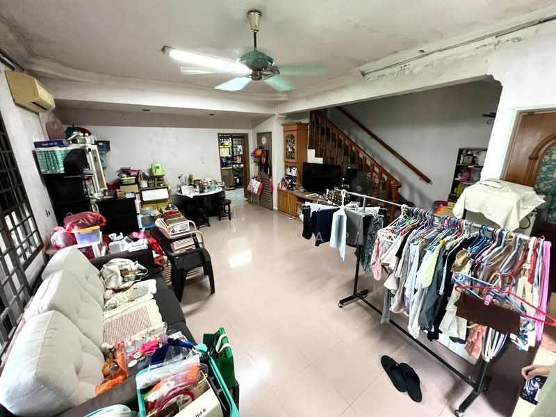 Rumah Teres 2 Tingkat untuk Dijual di Permas Jaya (Johor) - Roy Yap - Living Room - PropertyGuru.com.my