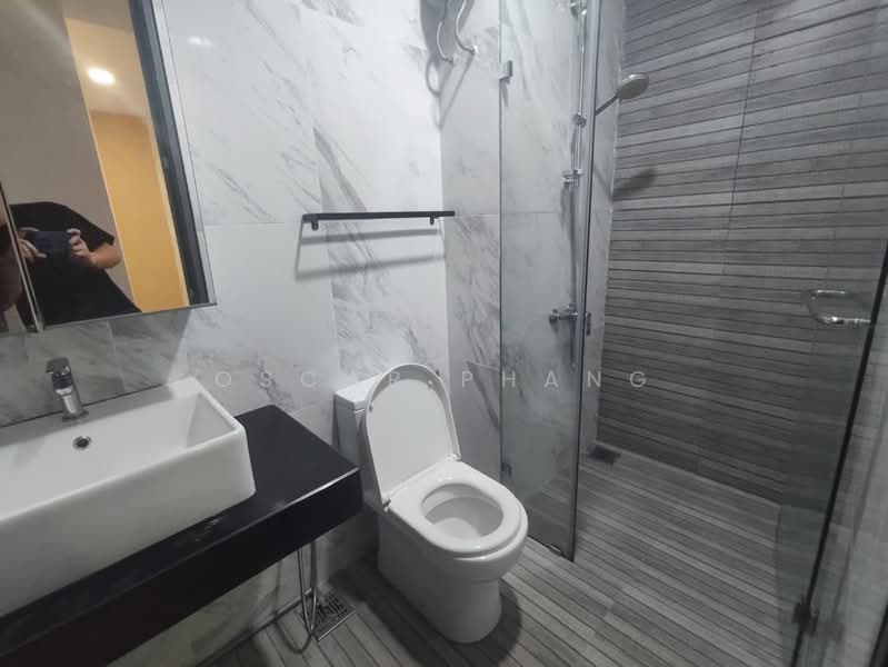 Service Residence for Rent at Emporis - Oscar Phang - Bathroom - PropertyGuru.com.my
