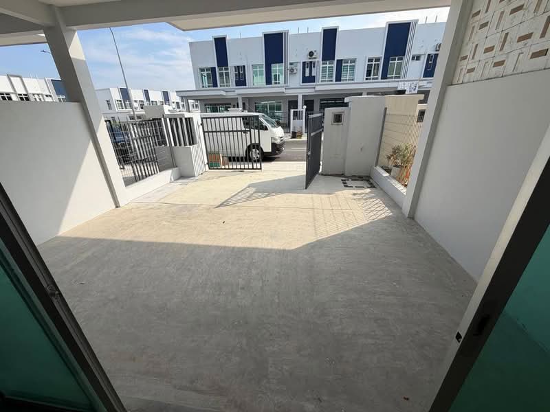 Rumah Teres 2 Tingkat untuk Disewa di Bandar Dato Onn (Tebrau) - Li Wei - PropertyGuru.com.my