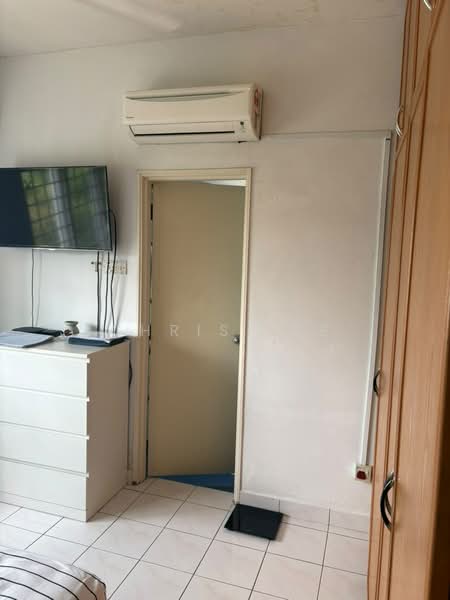 Kondominium untuk Dijual di Sri TTDI - Chris Lee - Bedroom - PropertyGuru.com.my