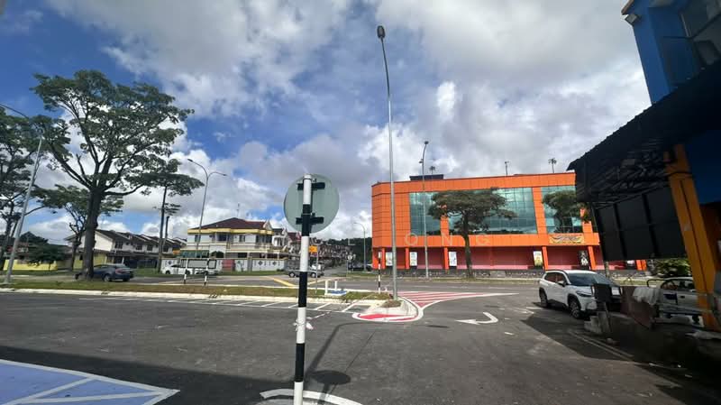 Shop for Rent in Taman Desa Cemerlang (Ulu Tiram) - Joyce Ong - Exterior - PropertyGuru.com.my