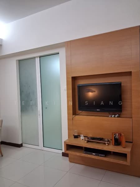 Service Residence for Sale at Cormar Suites (Fraser Place (Lot 163)) - Tee Kien Siang - Living Room - PropertyGuru.com.my