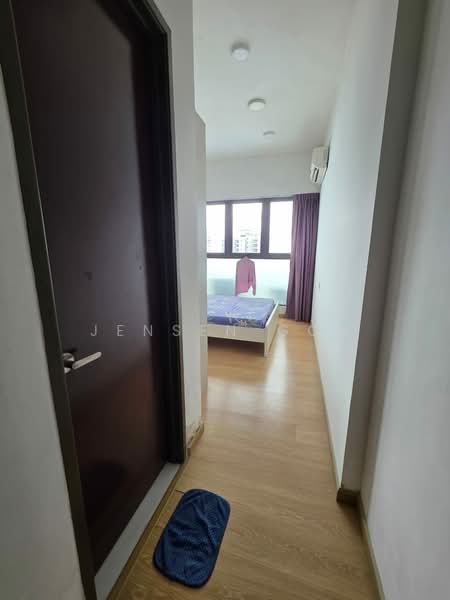 Kondominium untuk Disewa di Amberside @ Country Garden Danga Bay - Jensen Goh - Corridor - PropertyGuru.com.my