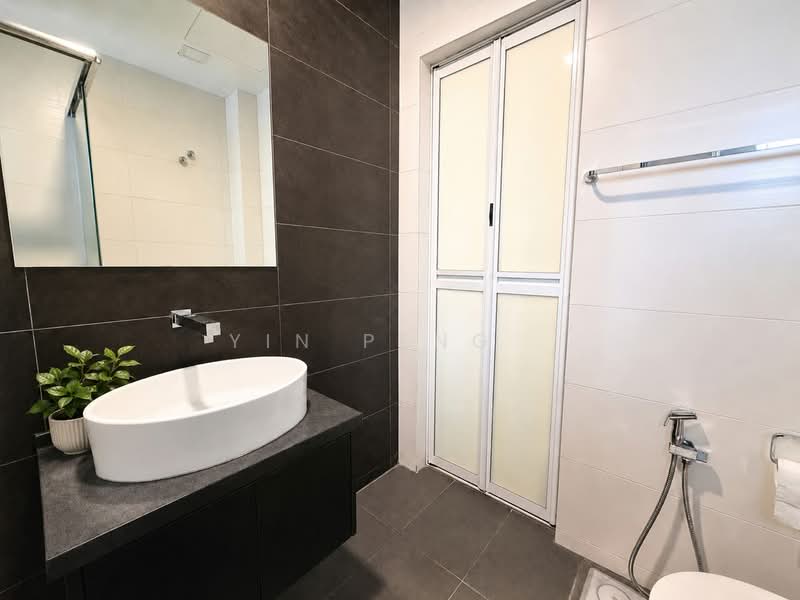 2-storey Terraced House for Sale in Taman Tun Dr Ismail (Kuala Lumpur) - Yin Peng . - Bathroom - PropertyGuru.com.my